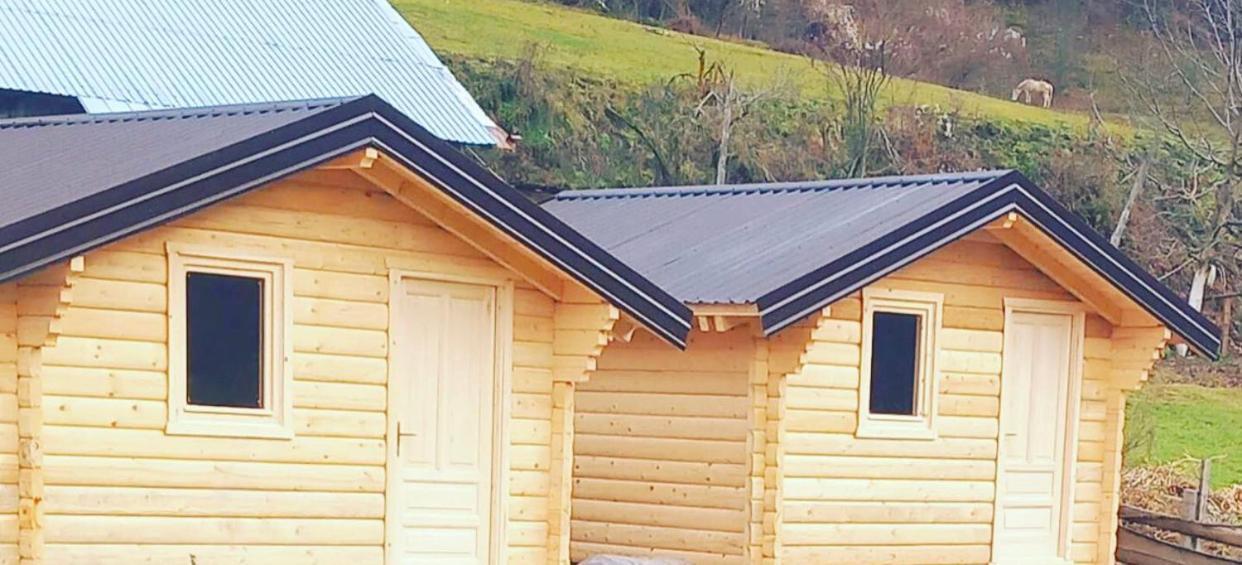 Dedushi Guesthouse &Wood Cabins-Camping Place Gusinje Buitenkant foto
